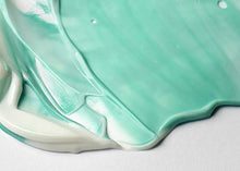 Load image into Gallery viewer, Liquitex Professional Gloss Gel, Medium, 8 Ounce (5708)