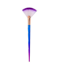 Load image into Gallery viewer, HUIFEN Large Fan Makeup Brush, Portable Slim Professional Apply Perfect For Highlight And Bronzer Cheekbones Brush, 2pcs Together Soft Cosmetic Make Up Tool Foundation Powder Contour Brush (Fan brush)