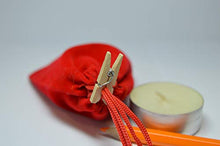 Load image into Gallery viewer, Craft4u 100-Pack of 1.0 Inch (25mm) Baby-Size Mini Wooden Clothespins. So Tiny So Funny