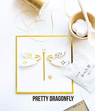 Load image into Gallery viewer, Beginner's Guide to Kirigami: 24 Skill-Building Projects Using Origami & Papercrafting Skills (Fox Chapel Publishing) Step-by-Step Instructions for Cards, Boxes, Lanterns, Holiday Decorations & More