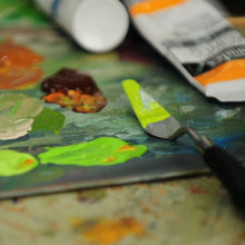 Load image into Gallery viewer, Liquitex 119901 Professional Freestyle Small Painting Knife No. 1