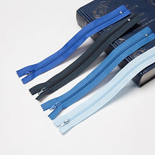 Load image into Gallery viewer, YAKA 60pcs 9 Inch Nylon Coil Zippers Sewing Zippers for Tailor Sewing Crafts (20 Color)
