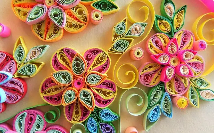How to Do Paper Quilling Without Tools: A Guide for Beginners
